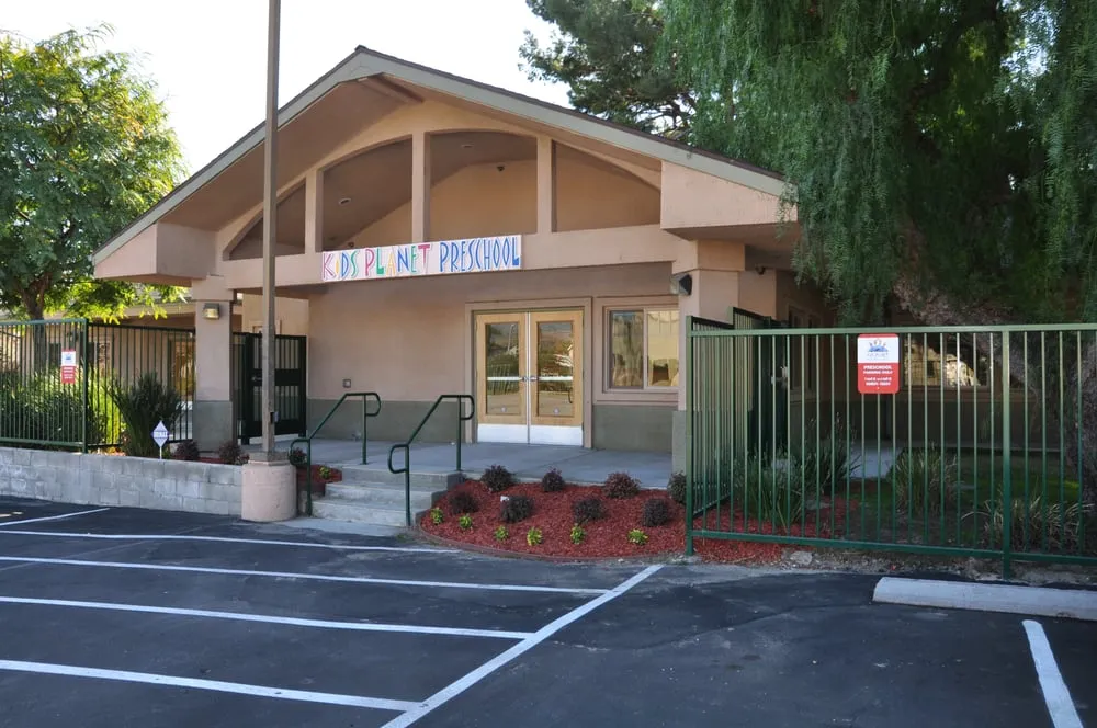 Exterior entrance of Kids Planet Sun Valley preschool